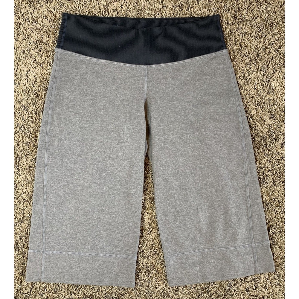Lululemon Shorts Womens 2 Gray‎ Clam Digger II Low Rise Wide Waistband Cropped